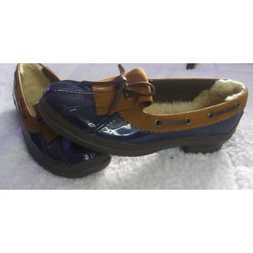 UGG rare moccasin